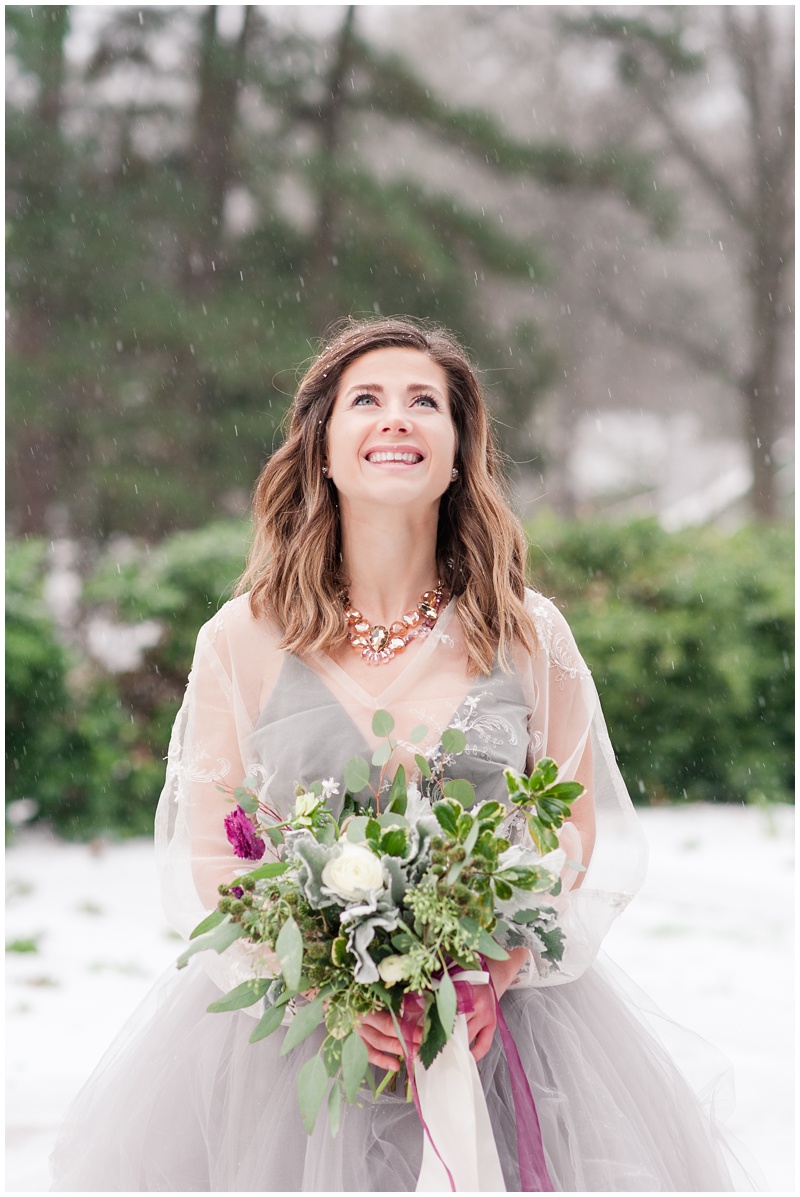 Image of southern bride in the snow